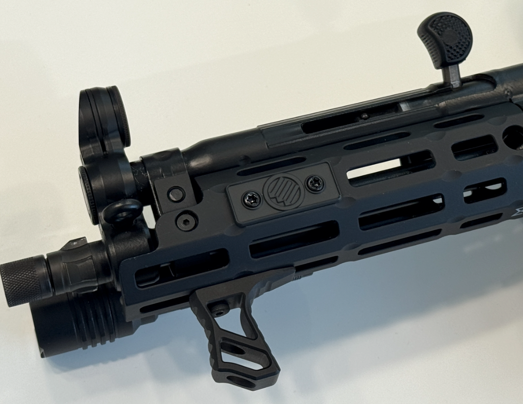 1.5" Drei Pfeile (Armor Black Cerakote)